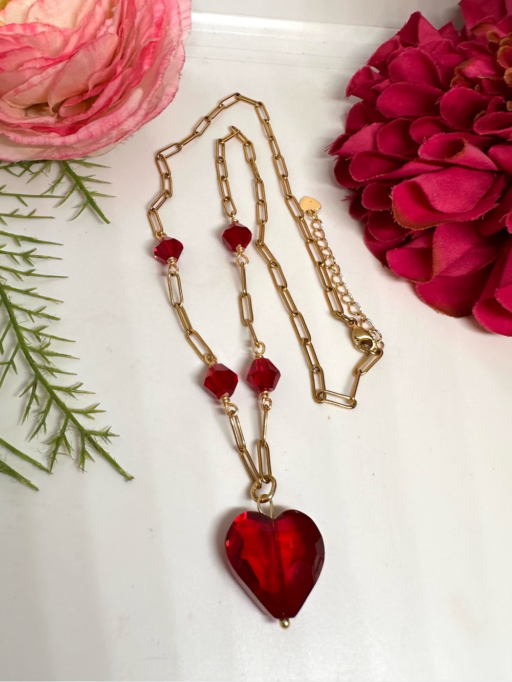 NEW⚜️Handmade Red Crystal Heart Charm Necklace - Picture 2 of 6